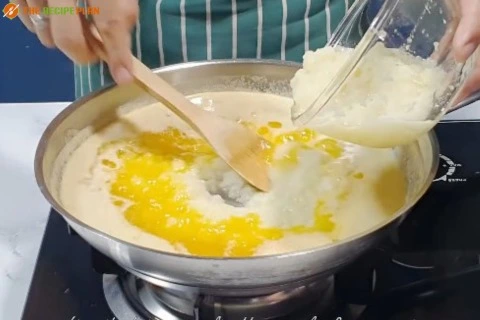 Lotus-Seafood-Crack-Sauce-Recipe-_Step-3_
