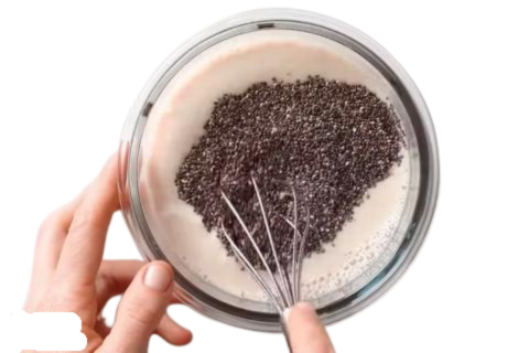 Chia seed and Greek yogurt pudding Recipe